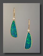 3-352_ER9533 opal